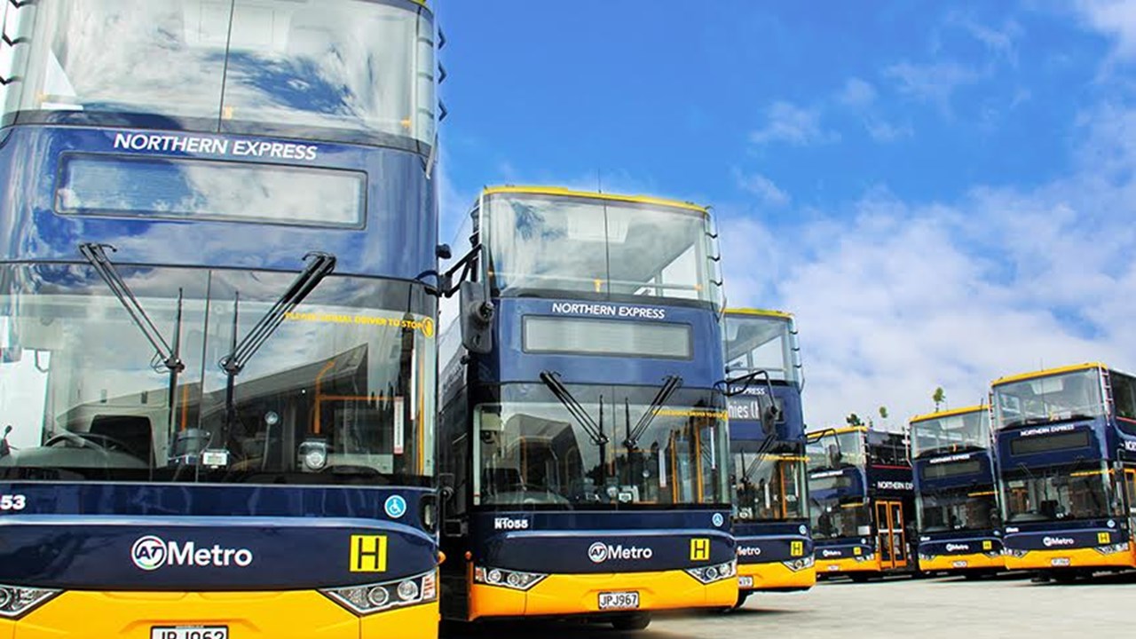 Free trains as well as buses for SKYCITY Auckland Double Header | Warriors